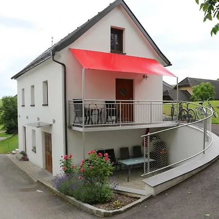 Lachgut Thalling Exterior photo